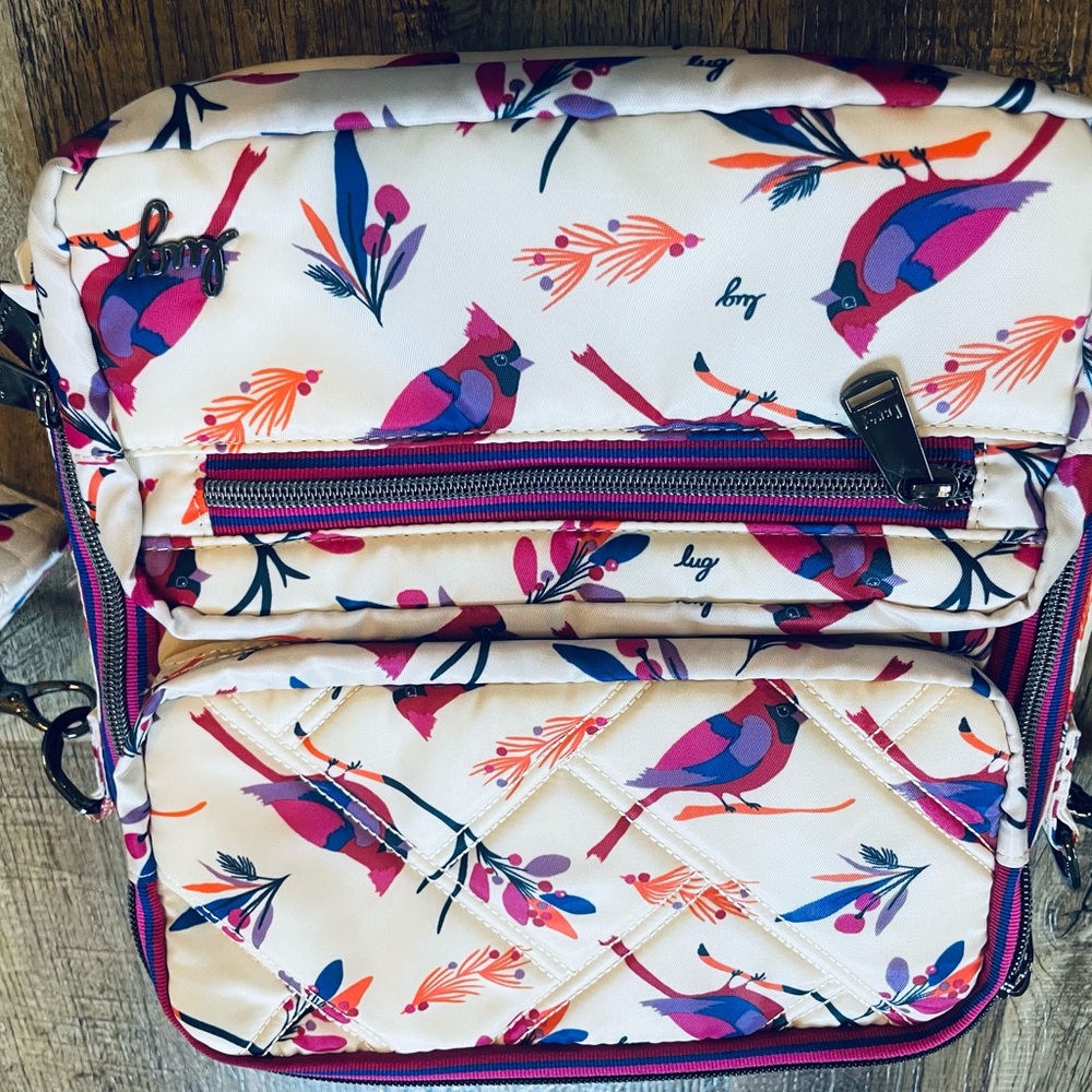 Lug Women's Wrangler Multicolor Crossbody -Colorful Cardinals  RFID protection